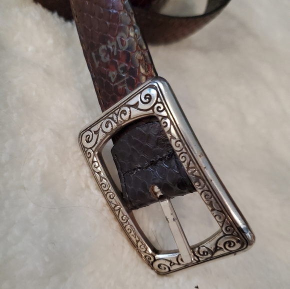 Brown and Black Switchable Belt - Picture 2 of 4